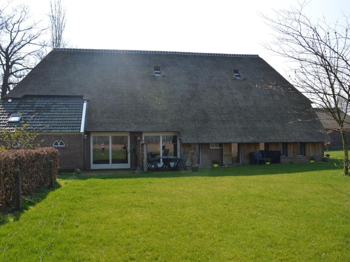 Staying In A Thatched Barn With Box Bed Beautiful View Region Achterhoek Geesteren (Gelderland) Exterior foto